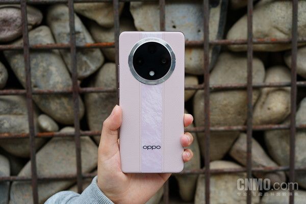 OPPO A3 Pro，你对安心的承诺是否源于我们的信任?