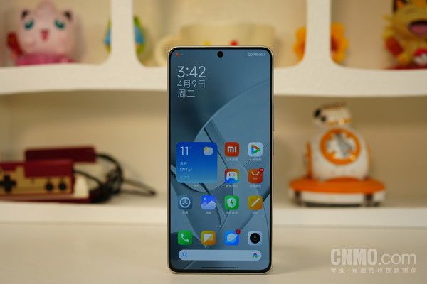 Redmi Turbo 3，搭载高通骁龙8s 打造旗舰性能普及器