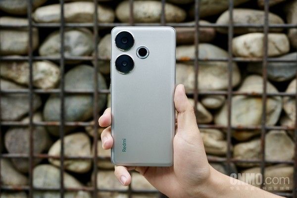 Redmi Turbo 3，搭载高通骁龙8s 打造旗舰性能普及器