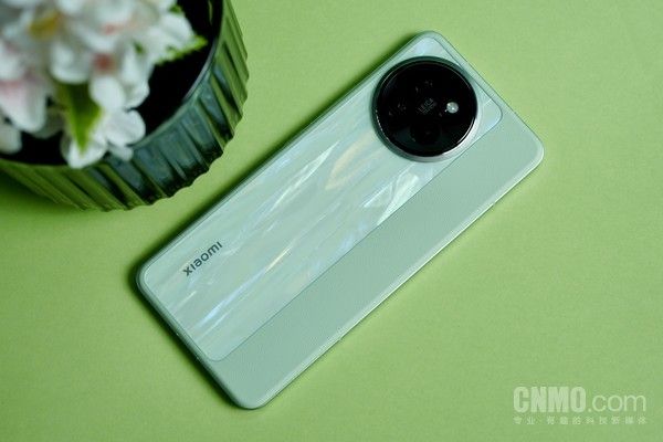 小米Civi 4 Pro，迈向智能手机新时代的里程碑