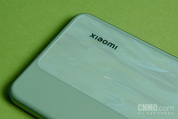小米Civi 4 Pro，迈向智能手机新时代的里程碑