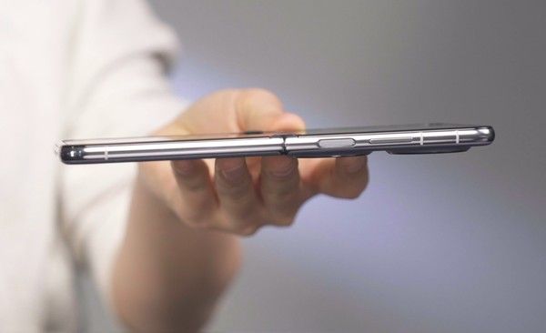 华为新品， Pocket 2全面升级，性能提升更强大
