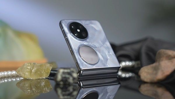华为新品， Pocket 2全面升级，性能提升更强大