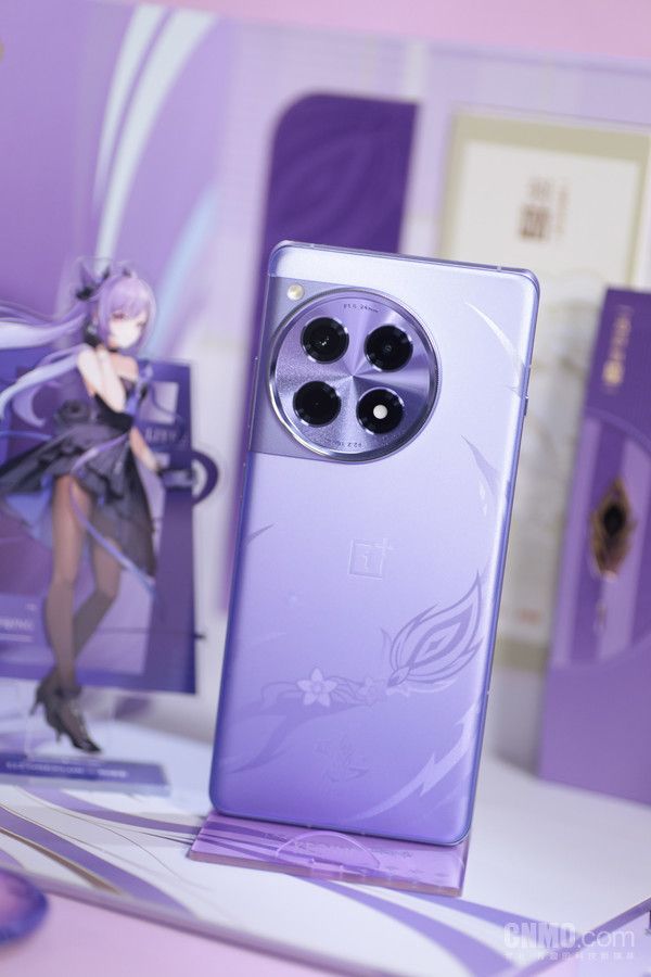 一加 Ace 3，原创神刻定制机的深度评测