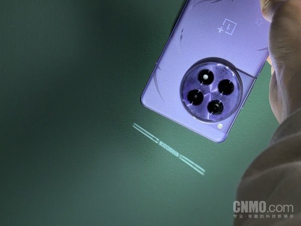 一加 Ace 3，原创神刻定制机的深度评测