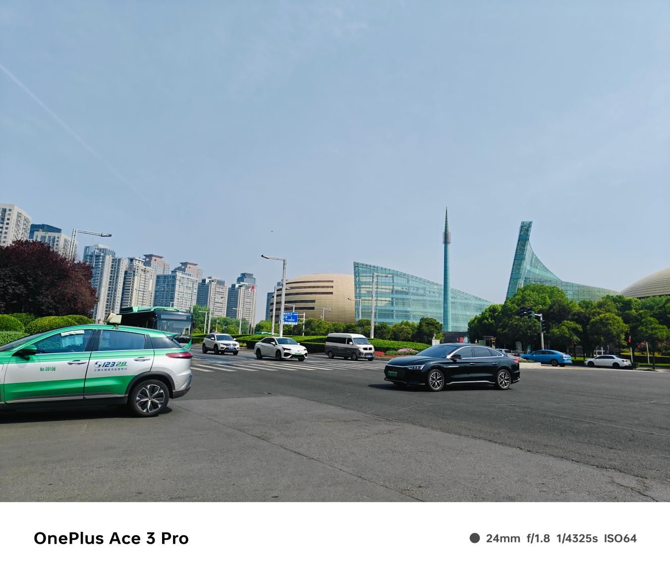 一加Ace 3 Pro，高性能和质感全面升级的旗舰手机