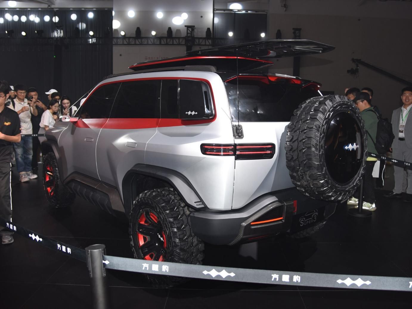 豹3三大新车型全面曝光！大型SUV/跑车任你选择！