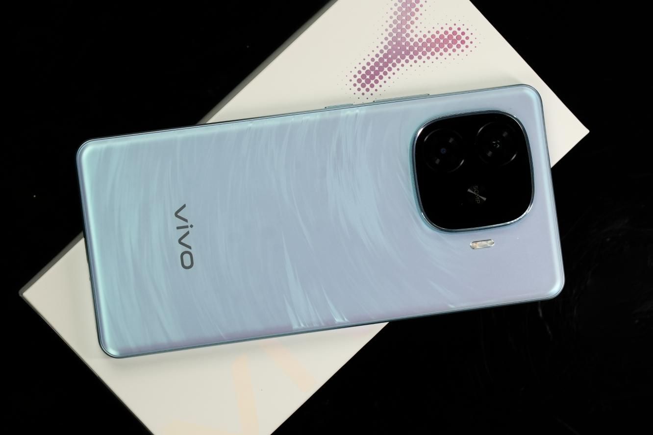 从技术角度看，简评vivo Y200/Y200 GT