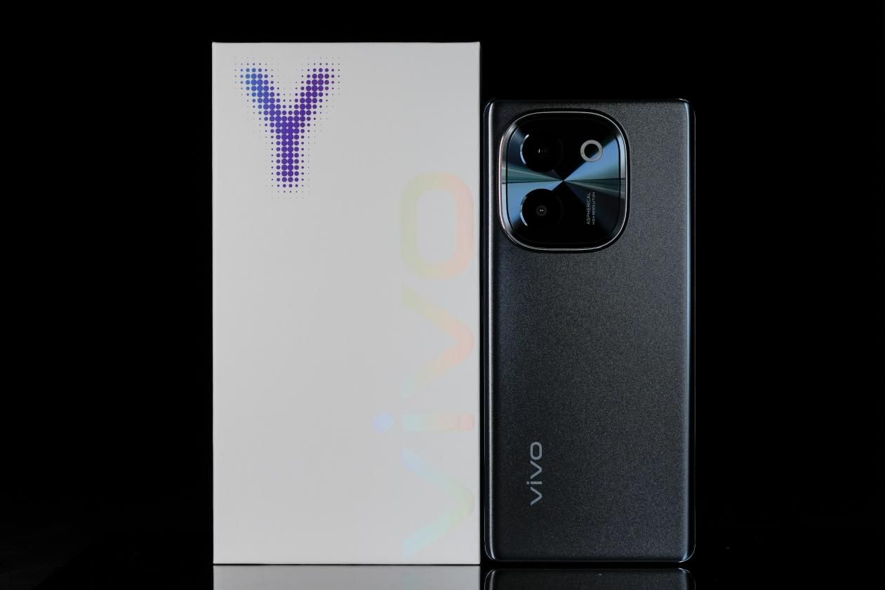 从技术角度看，简评vivo Y200/Y200 GT