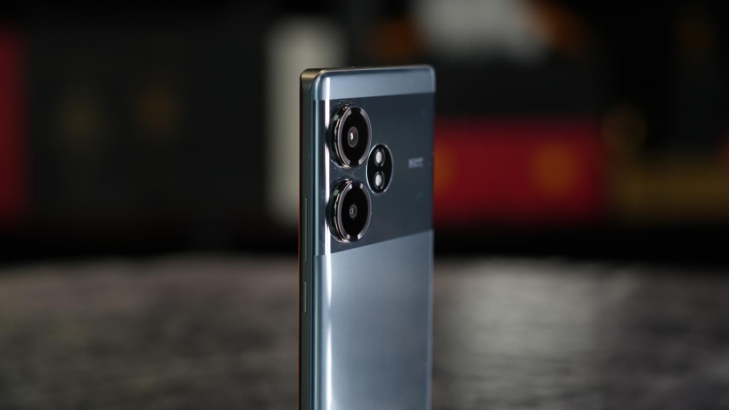 真我GT Neo6 SE，旗舰射手的训练方法