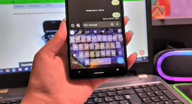 Android 15 Beta，增加粘滞键功能的模拟实体键盘