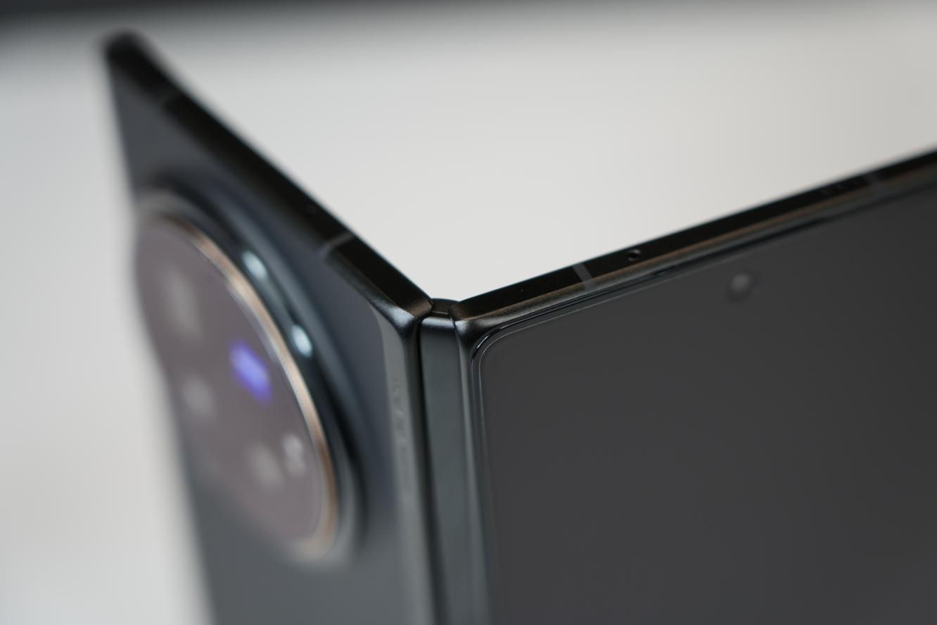 评测，Vivo X Fold3 Pro，前所未有的全折叠屏幕旗舰影像体验