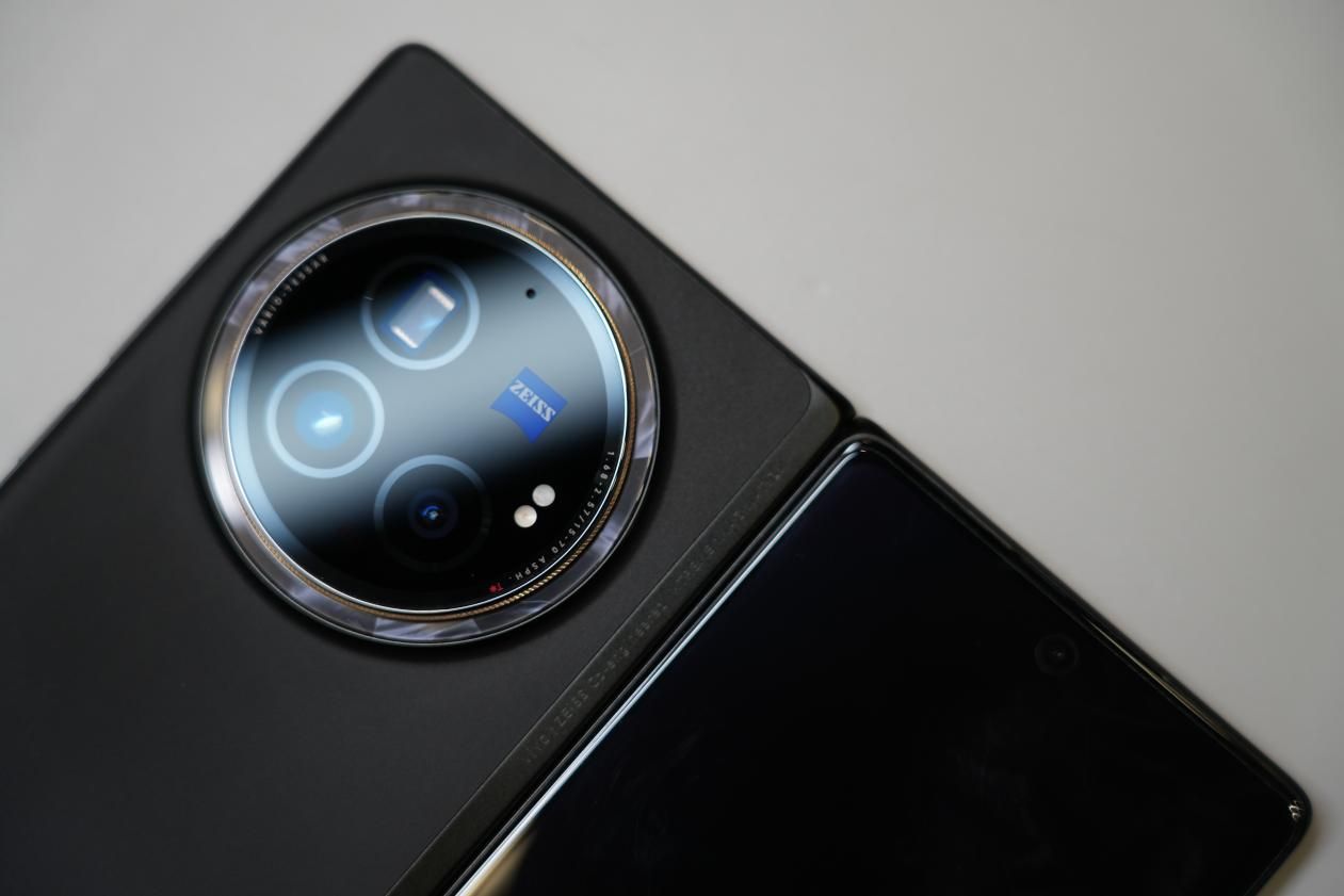 评测，Vivo X Fold3 Pro，前所未有的全折叠屏幕旗舰影像体验