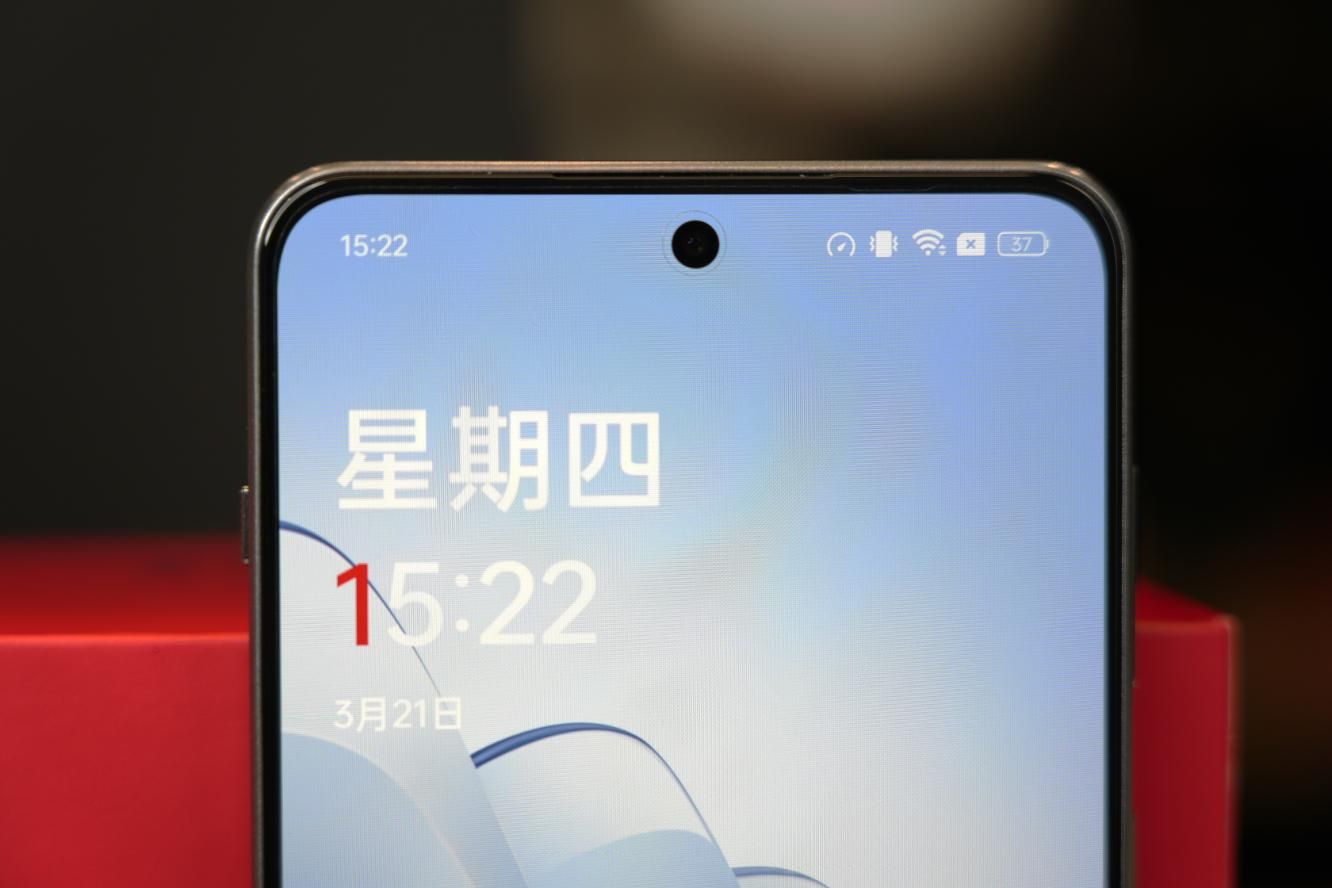 1999年手机，一加Ace 3V的评测和性价比分析