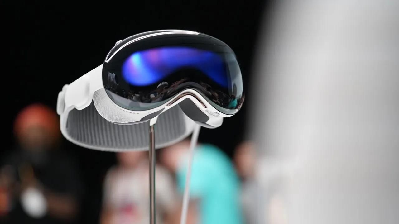 Apple Vision Pro体验，麻烦还是方便？