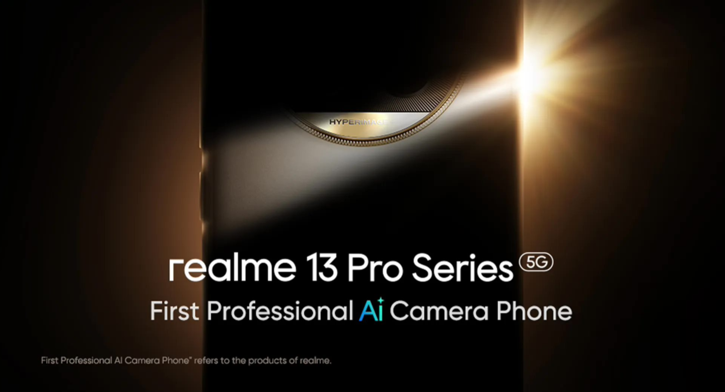 Realme realme 13 Pro+ 手机证件照发布，大圆中心三摄，双曲面有机发光二极管屏
