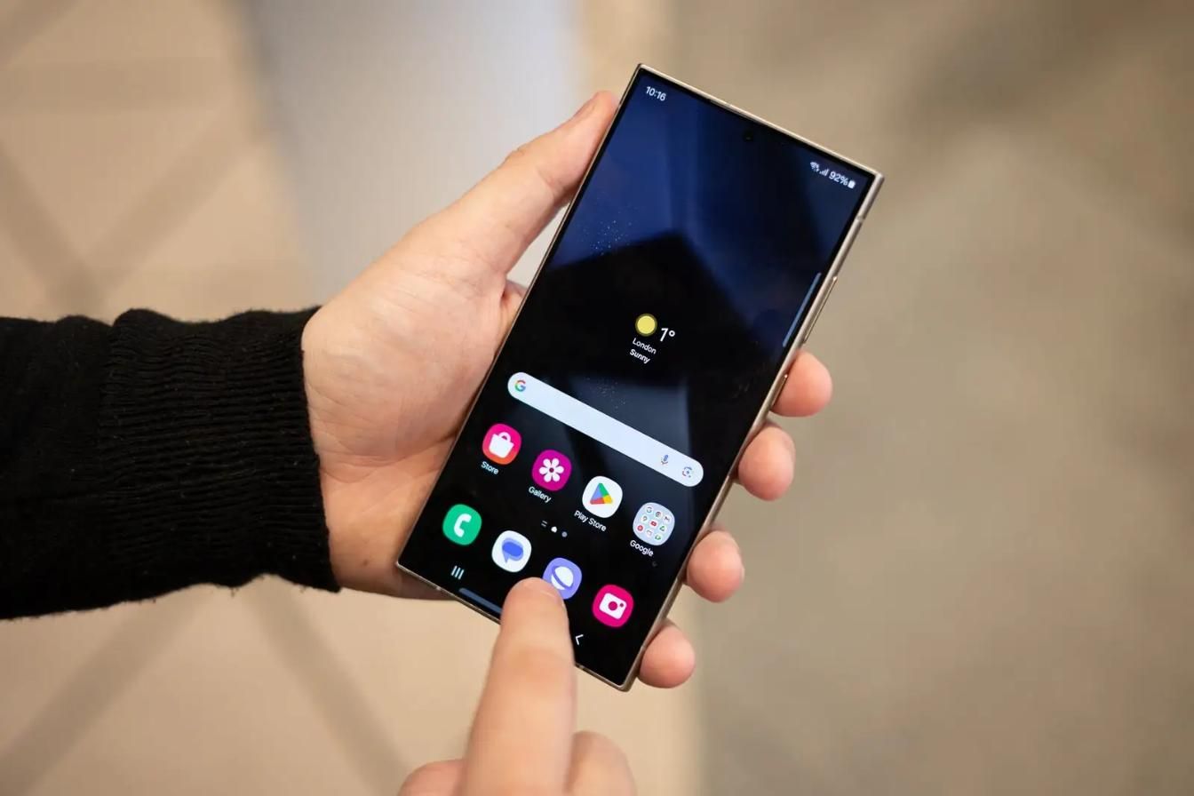 三星Galaxy S24 Ultra发布会，钛合金直屏旗舰，售价10199元起