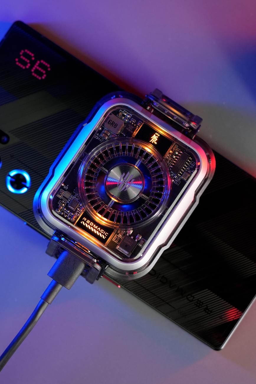 红魔9S Pro+，全球首款8Gen3游戏性能极限