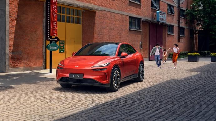 蔚来的高端智能SUV乐道L60正式上市，21.99万赶超Model Y