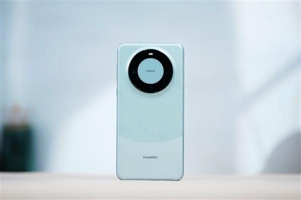 Mate 70，鸿蒙与iOS 18的全面对决?