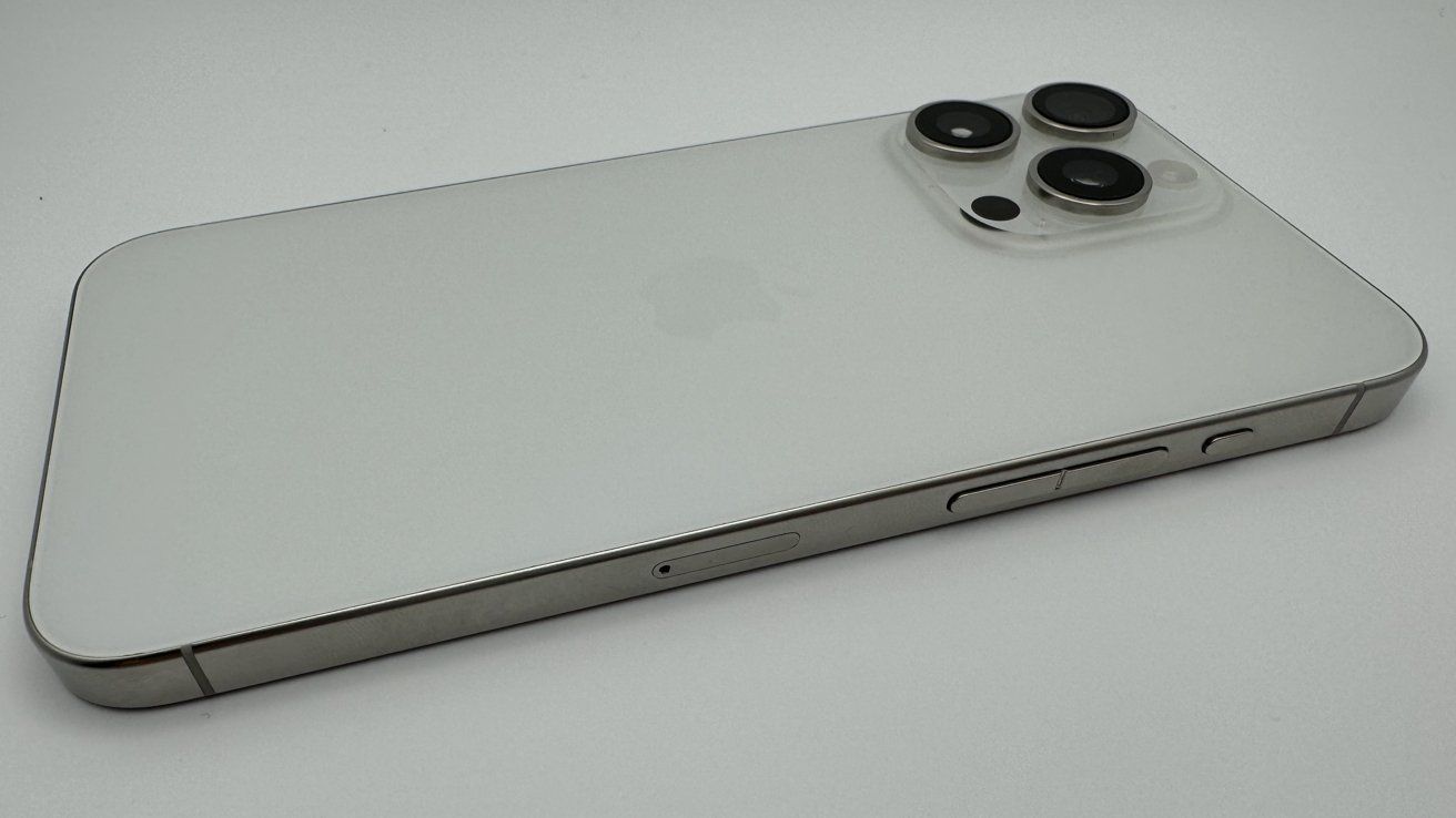 iPhone 15 Pro Max，触感音量/电源键取消的最新进展与可能影响iPhone用户的行为