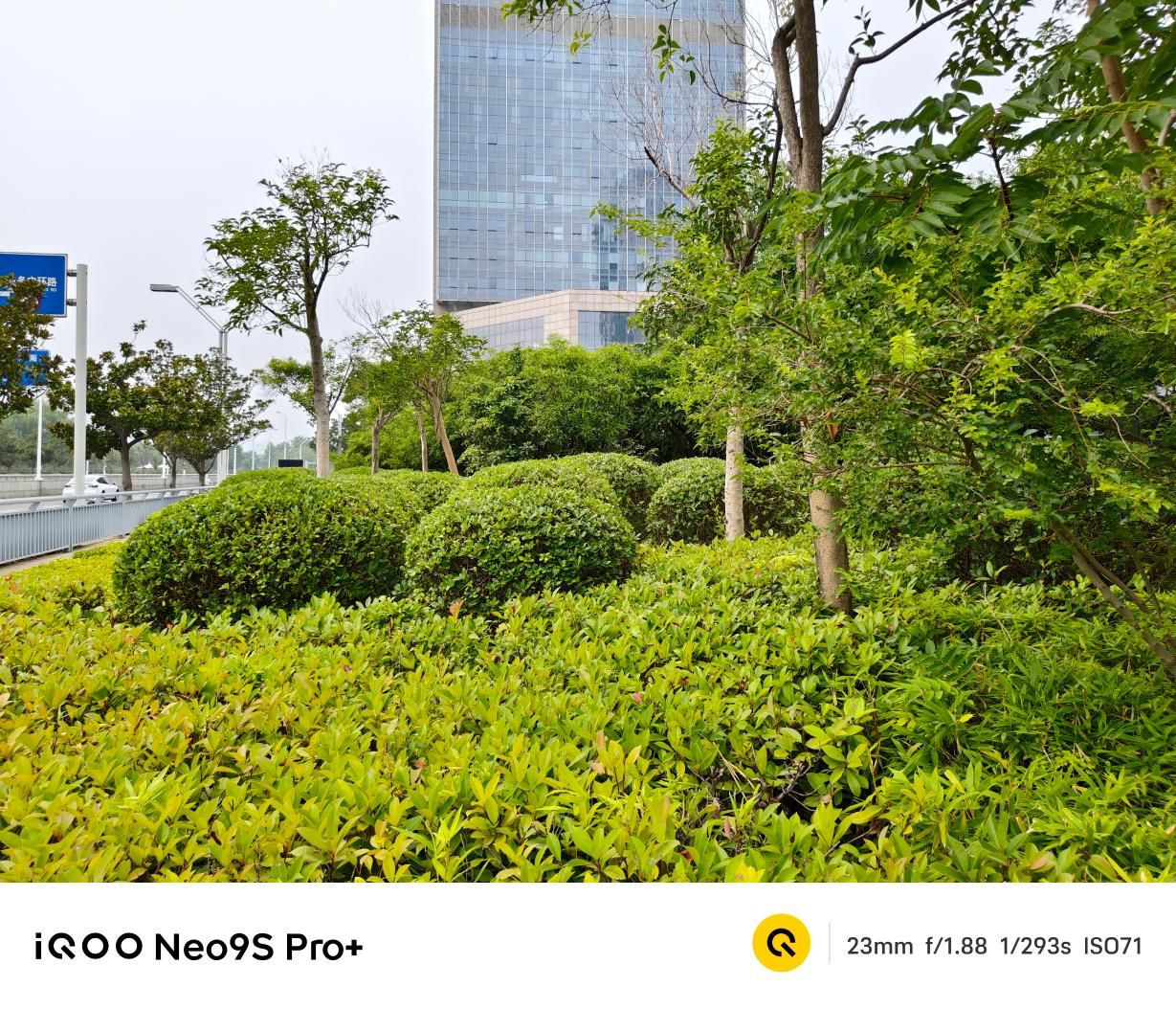 新科世代智能生活第一台，iqoo Neo9s Pro+到底值得拥有吗?