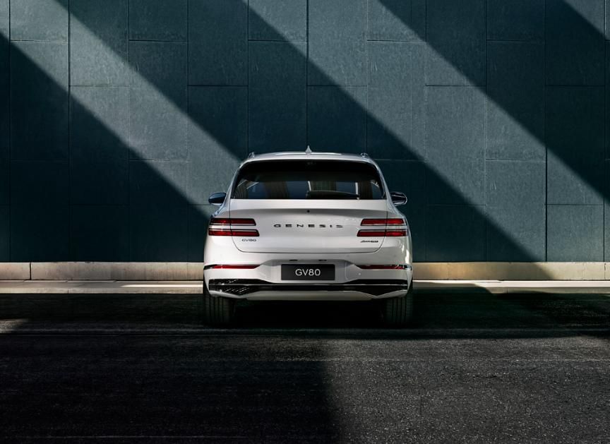 全系2.5T8AT豪华SUV，长5米多座椅带6/7坐位，让你驾驶无忧无虑