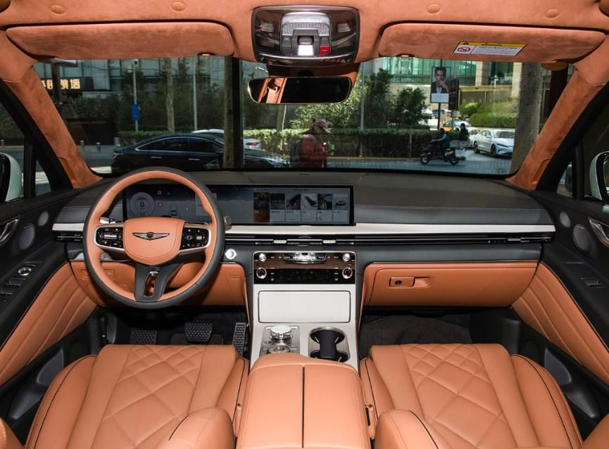 全系2.5T8AT豪华SUV，长5米多座椅带6/7坐位，让你驾驶无忧无虑