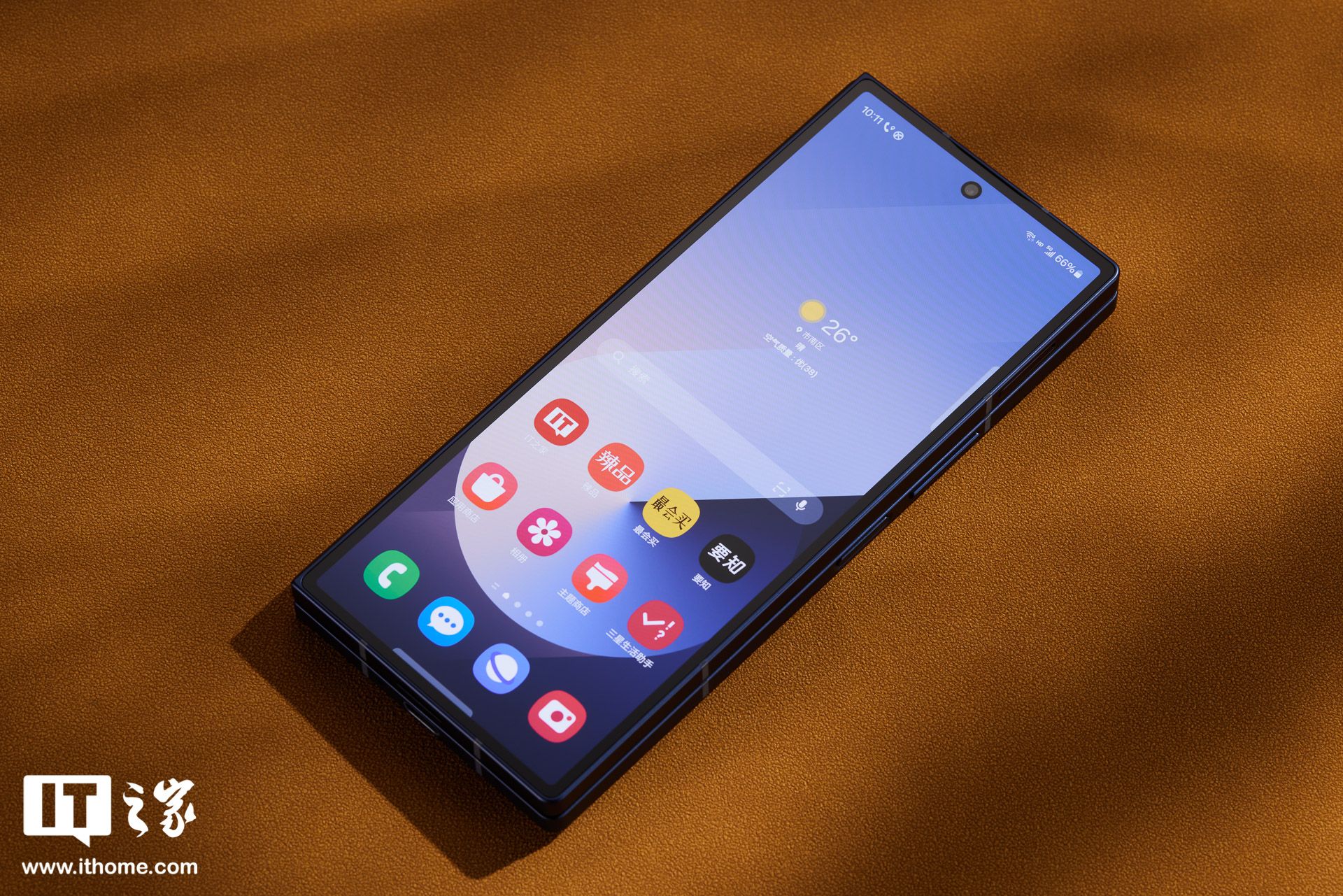 三星Galaxy Z Fold6折叠屏手机，更坚韧、更薄，为何其价格更高?
