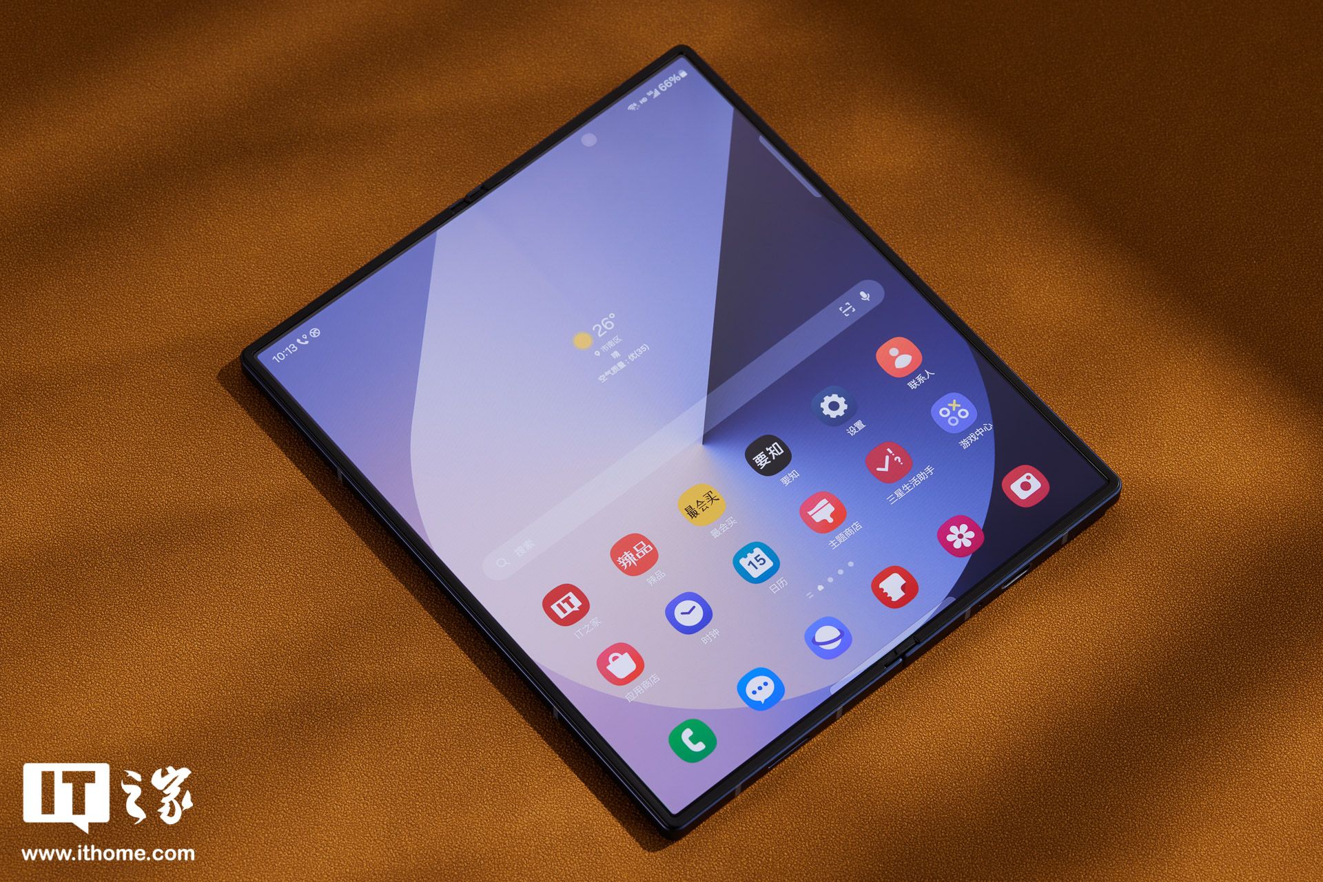 三星Galaxy Z Fold6折叠屏手机，更坚韧、更薄，为何其价格更高?