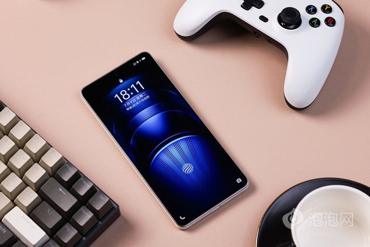 超声波解锁手机，iqoo Neo9s Pro+智能影像体验新高度