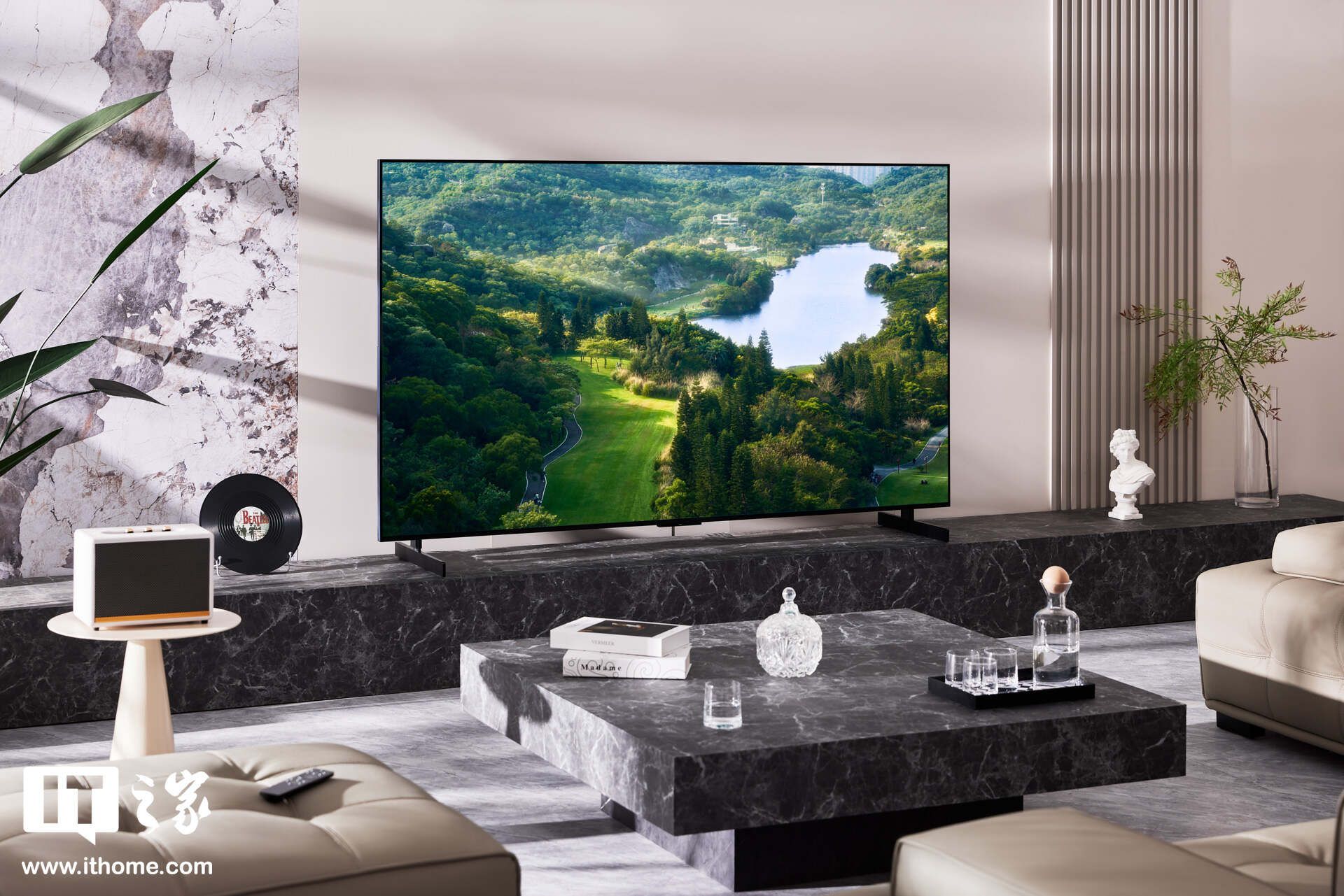 TCL 11H LED QD迷你LED电视，精彩画面展现