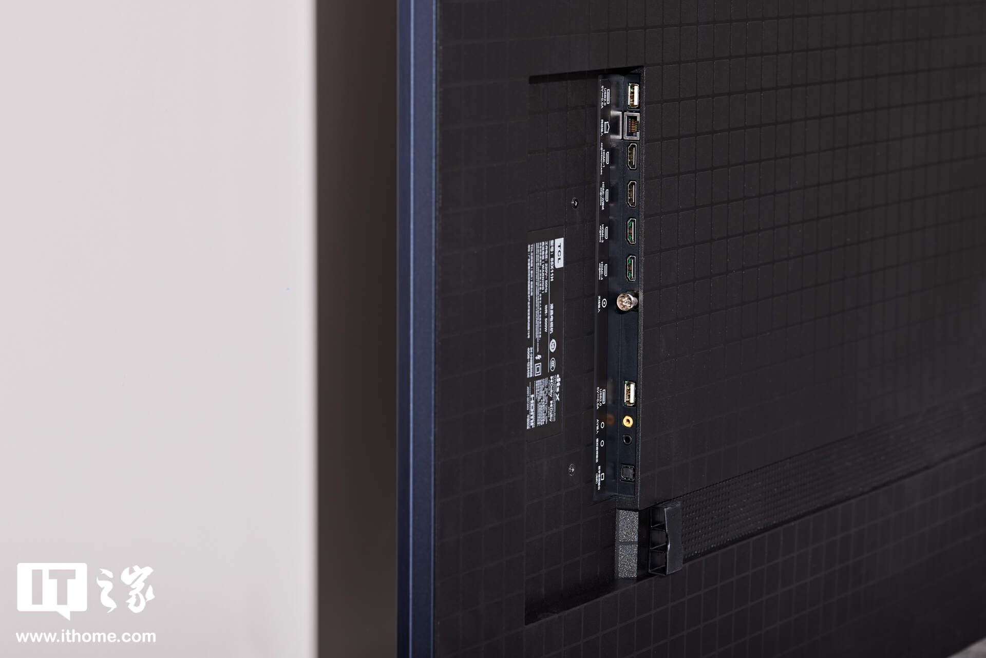 TCL 11H LED QD迷你LED电视，精彩画面展现