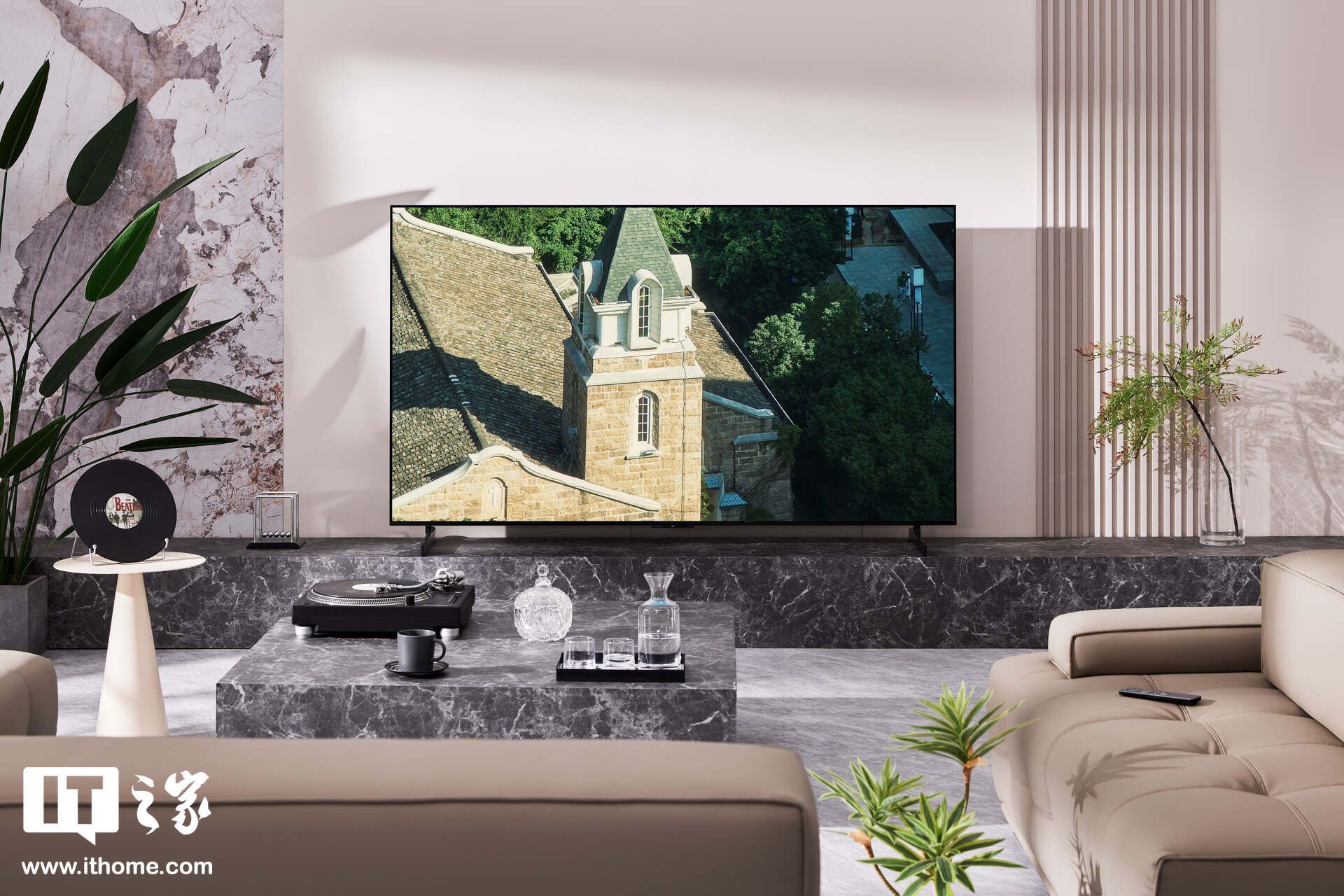 TCL 11H LED QD迷你LED电视，精彩画面展现