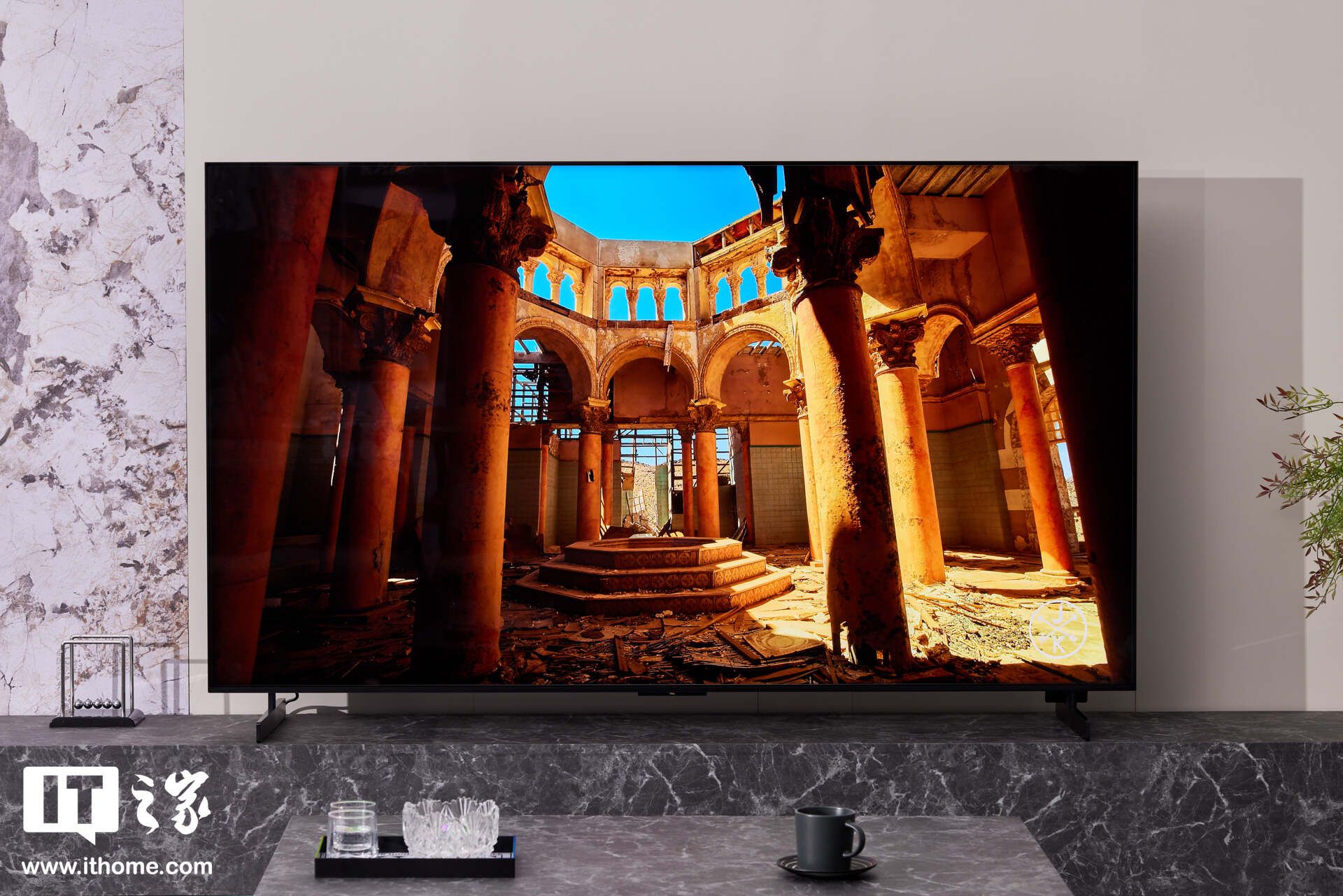 TCL 11H LED QD迷你LED电视，精彩画面展现