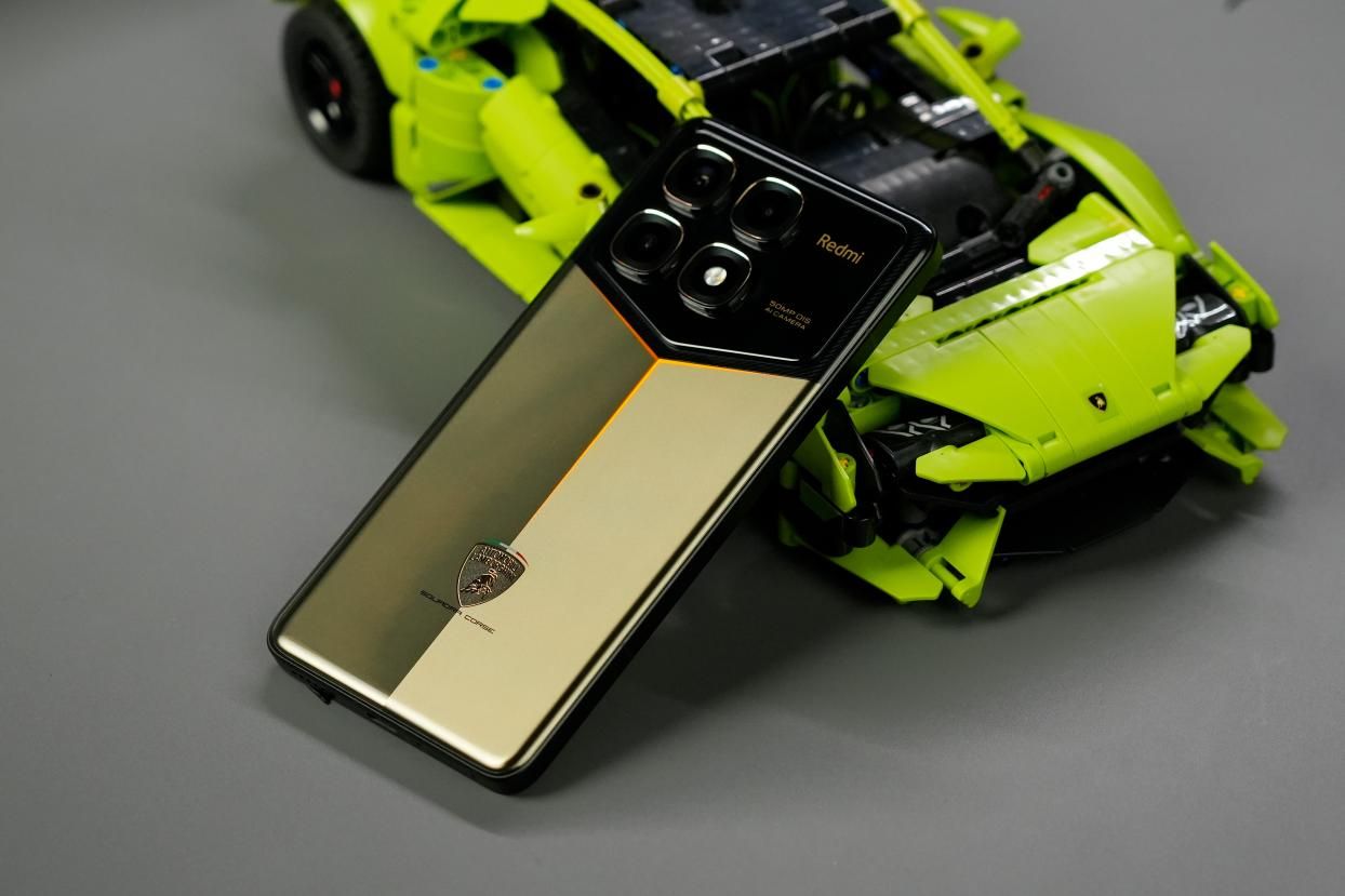 兰博基尼911 R8，致敬信仰与极致速度的完美结合
