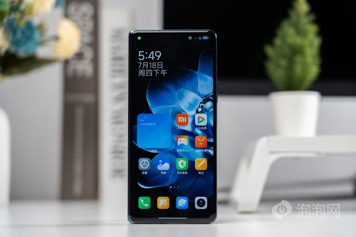 小米MIX Fold折叠屏评测，全面解析其顶级性能与重量对比