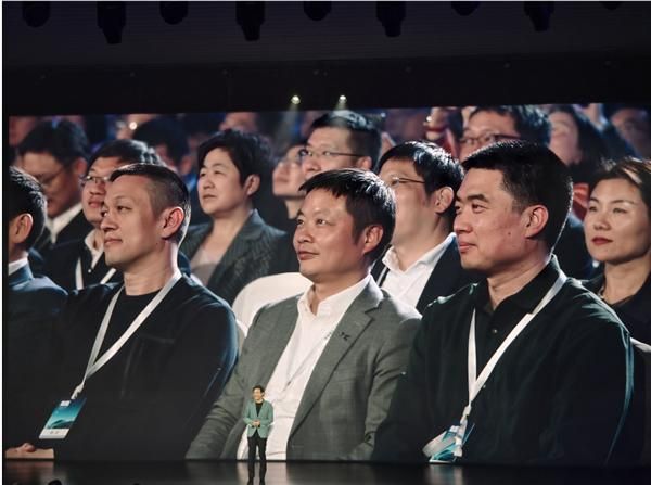 雷军:韦小立创办的游戏谜题赢饭钱，你猜得对吗？