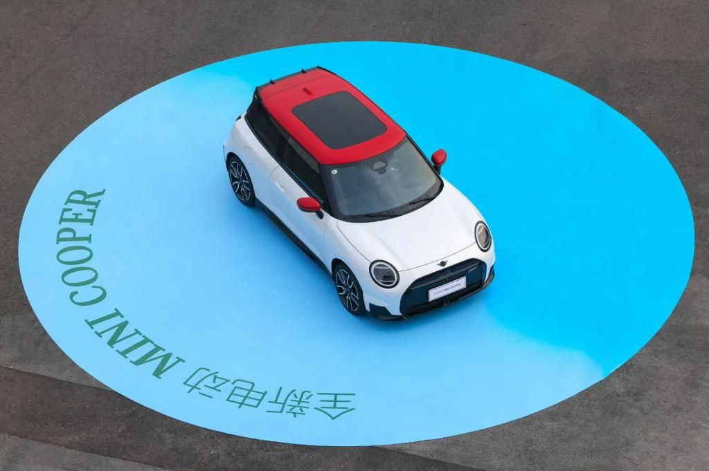 一个迷你库珀能否在一百五十多个国家生存?电动迷你库珀如何在众多地方立足?