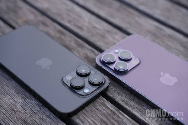 iPhone 15系列月评：主摄升级超预期，Plus充电不再恼人