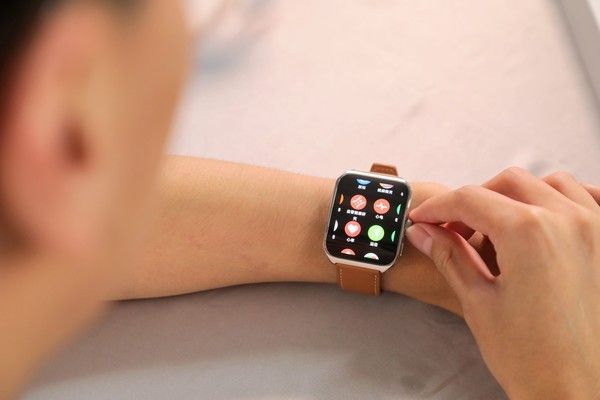 OPPO Watch 4 Pro体验：可玩性极高的全能旗舰表