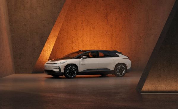 法拉第未来再交付一辆 FF 91，总交付量将达十四辆 