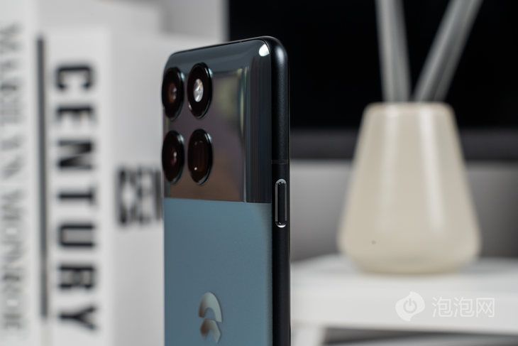 《蔚来 NIO Phone 2：不只是车主专属的全能旗舰评测》 