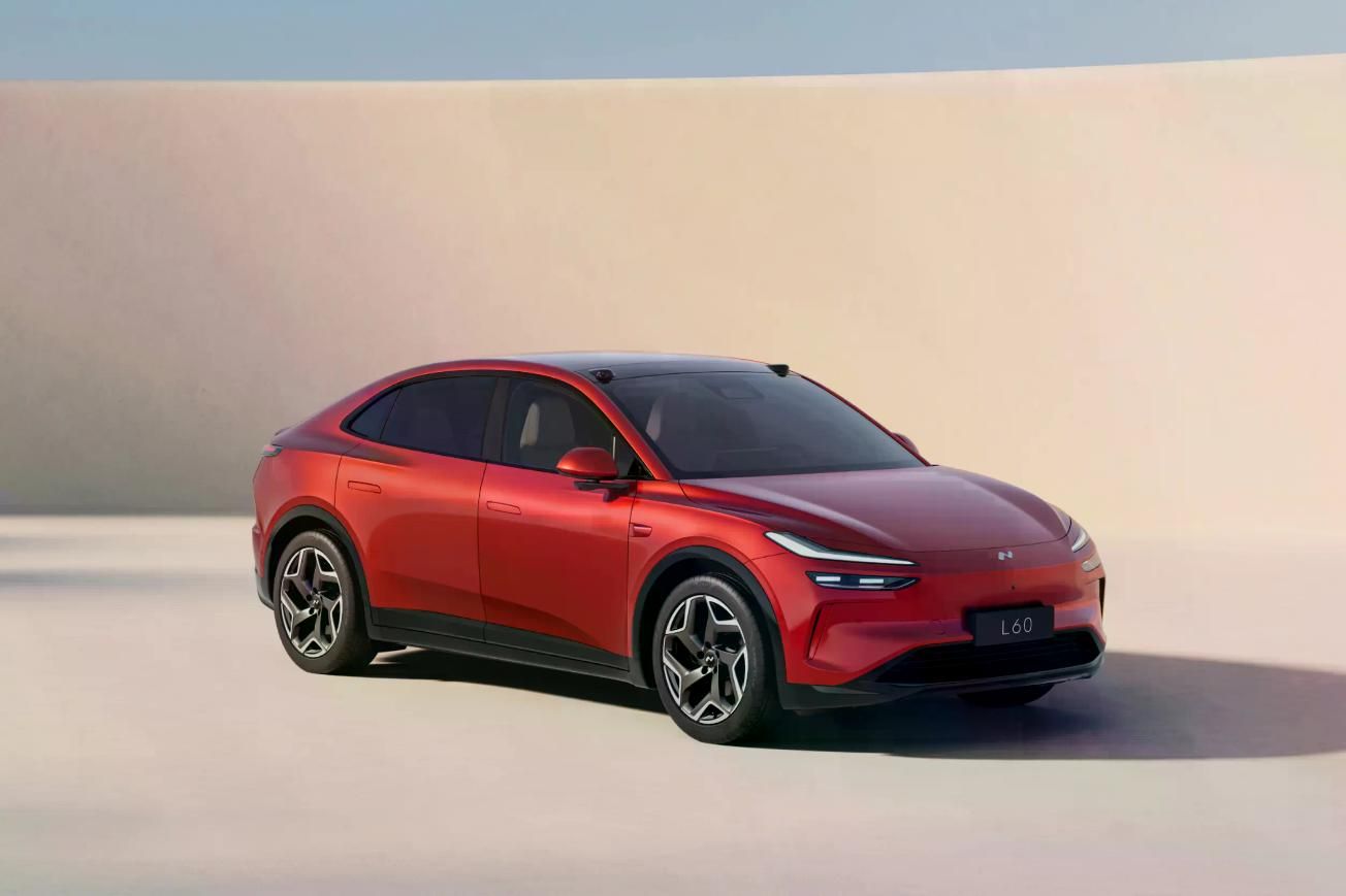 20.69 万元起,乐道 L60 上市,续航 730km 且支持换电 20.69 万元起,乐道 L60 上市,续航 730km 且支持换电
