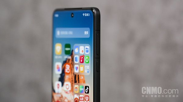 OPPO Find X8 Pro：轻巧的AI影像旗舰 氛围感抓拍神器助你即刻开拍