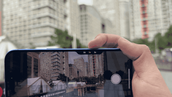 iPhone 16系列：全系标配相机控制按钮 一次AI领域的探索