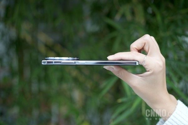 vivo X200系列：用符合直觉的体验 做更懂你的AI全能旗舰