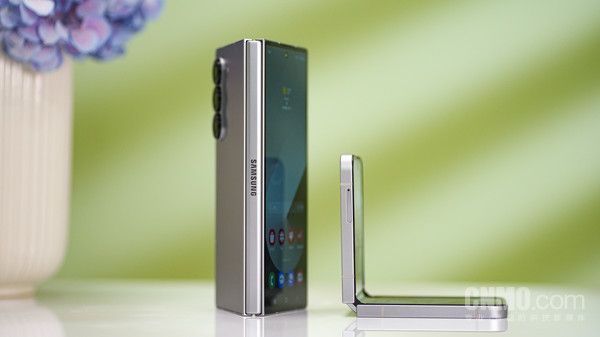 三星Galaxy Z Fold6/Z Flip6：高颜值且有&ldquo;AI&rdquo;的折叠屏