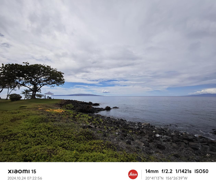 小米15评测：小屏手感更优秀，骁龙8至尊版加持性能与续航全面升级