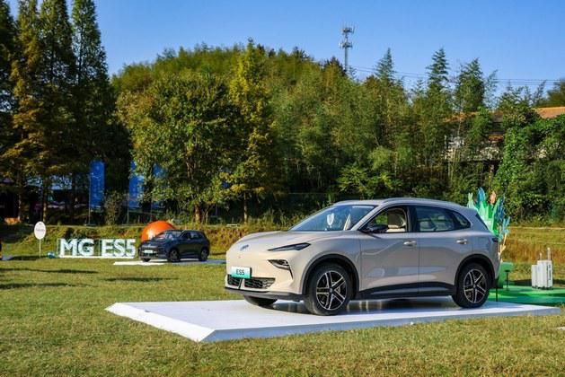 卷王诞生!9.99 万元起,全球高标准纯电后驱 SUV MG ES5 又大又稳又安全 卷王诞生!9.99 万元起,全球高标准纯电后驱 SUV MG ES5 又大又稳又安全